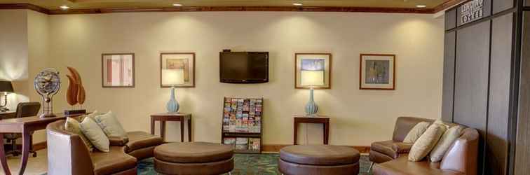 Lobi Candlewood Suites TEXARKANA