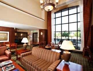 ล็อบบี้ 2 Staybridge Suites INDIANAPOLIS-AIRPORT, an IHG Hotel