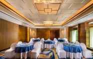 Functional Hall 7 Holiday Inn AGRA MG ROAD, an IHG Hotel