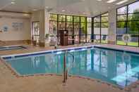 Swimming Pool Holiday Inn Express BELLINGHAM, an IHG Hotel
