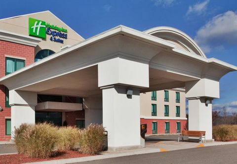 Exterior Holiday Inn Express & Suites DRUMS-HAZLETON (I-80) by IHG, an IHG Hotel