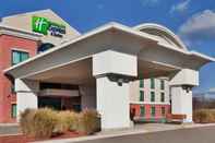 ภายนอกอาคาร Holiday Inn Express & Suites DRUMS-HAZLETON (I-80), an IHG Hotel