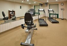 Fitness Center 7 Holiday Inn Express & Suites DRUMS-HAZLETON (I-80) by IHG, an IHG Hotel