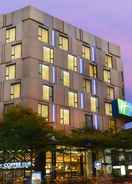 EXTERIOR_BUILDING Holiday Inn Express BANGKOK SUKHUMVIT 11, an IHG Hotel