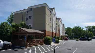 Exterior 4 Candlewood Suites WEST SPRINGFIELD