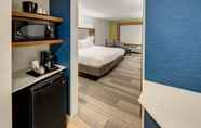 ห้องนอน 3 Holiday Inn Express & Suites WOODBRIDGE, an IHG Hotel