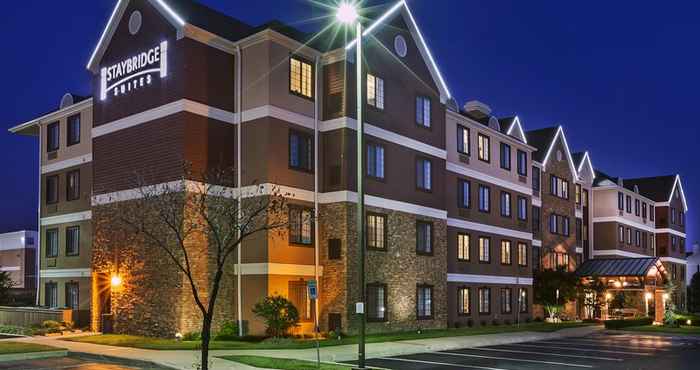 Exterior Staybridge Suites TULSA-WOODLAND HILLS, an IHG Hotel