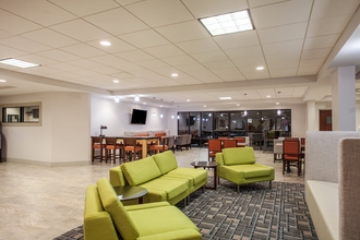 Lobby 4 Holiday Inn Express & Suites AUGUSTA WEST - FORT EISENHOWER, an IHG Hotel