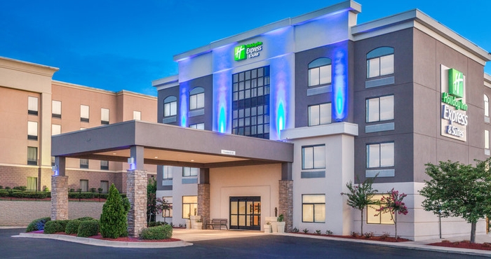 Exterior Holiday Inn Express & Suites AUGUSTA WEST - FORT EISENHOWER, an IHG Hotel