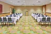 Functional Hall Holiday Inn BLOOMINGTON-UNIVERSITY AREA, an IHG Hotel