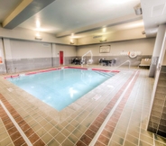 Swimming Pool 2 Staybridge Suites COLUMBUS OSU-MEDICAL CENTER, an IHG Hotel