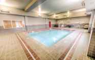 Swimming Pool 2 Staybridge Suites COLUMBUS OSU-MEDICAL CENTER, an IHG Hotel