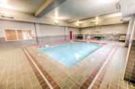 Swimming Pool Staybridge Suites COLUMBUS OSU-MEDICAL CENTER, an IHG Hotel