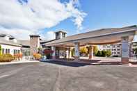 ภายนอกอาคาร Holiday Inn Express ST. IGNACE-LAKE FRONT, an IHG Hotel