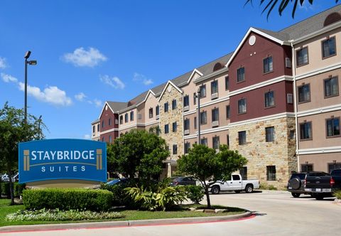 外部的 Staybridge Suites HOUSTON STAFFORD - SUGAR LAND by IHG, an IHG Hotel