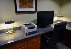 Kamar Tidur 5 Holiday Inn Express & Suites MONACA - CENTER TOWNSHIP, an IHG Hotel