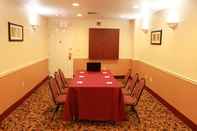 ห้องประชุม Holiday Inn Express & Suites COCOA BEACH, an IHG Hotel