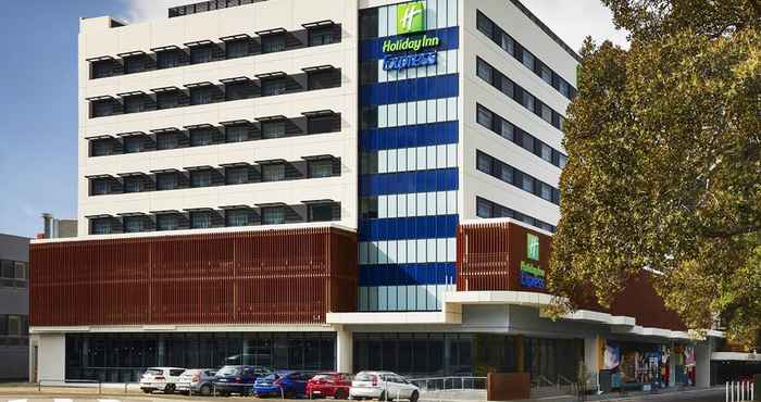 Exterior Holiday Inn Express NEWCASTLE, an IHG Hotel