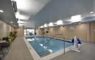 Swimming Pool 6 Holiday Inn TOLEDO-MAUMEE (I-80/90), an IHG Hotel