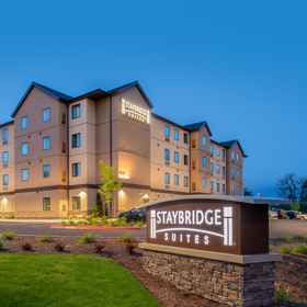 Hotel Exterior 1 Staybridge Suites HILLSBORO NORTH by IHG, an IHG Hotel, The Reserve Vineyards and Golf Club Hotels