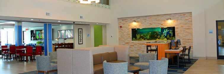 Lobi Holiday Inn Express & Suites SOUTH PADRE ISLAND, an IHG Hotel