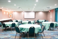 ห้องประชุม Holiday Inn SAVANNAH S - I-95 GATEWAY, an IHG Hotel