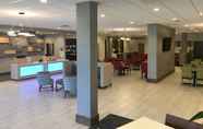 Sảnh chờ 6 Holiday Inn Express GRAND ISLAND - NIAGARA FALLS, an IHG Hotel