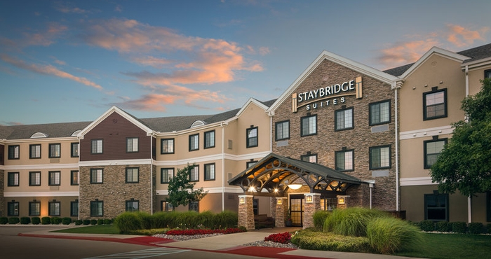 Exterior Staybridge Suites FORT WORTH WEST, an IHG Hotel