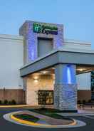 EXTERIOR_BUILDING Holiday Inn Express LORTON, an IHG Hotel