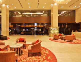 Lobby 2 Crowne Plaza KOCHI, an IHG Hotel