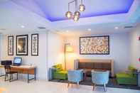 Lobi Holiday Inn Express & Suites CHESTER-MONROE-GOSHEN, an IHG Hotel