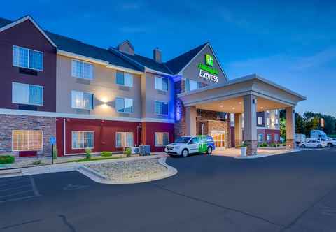 Exterior Holiday Inn Express ST PAUL S - INVER GROVE HGTS, an IHG Hotel