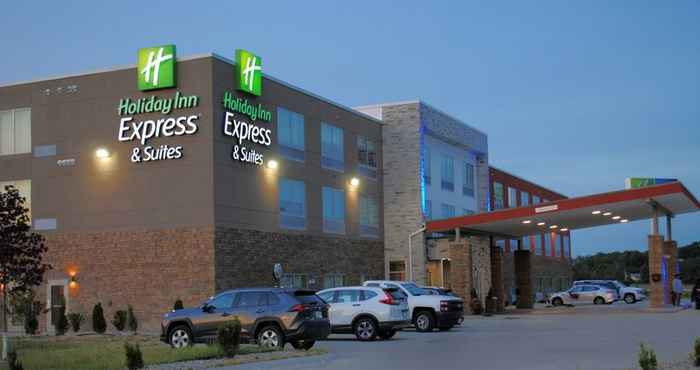 Exterior Holiday Inn Express & Suites COLUMBIA CITY, an IHG Hotel