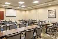 Functional Hall Staybridge Suites HOUSTON WEST/ENERGY CORRIDOR, an IHG Hotel