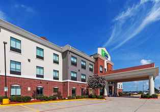 Exterior 4 Holiday Inn Express & Suites SEALY, an IHG Hotel