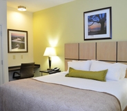 Others 5 Candlewood Suites GREENVILLE