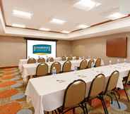 Functional Hall 7 Staybridge Suites FAIRFIELD NAPA VALLEY AREA, an IHG Hotel