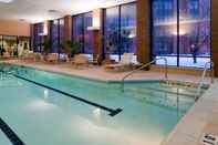 Swimming Pool Holiday Inn CINCINNATI AIRPORT, an IHG Hotel