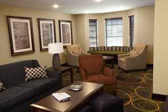 Sảnh chờ 4 Staybridge Suites TOLEDO - ROSSFORD - PERRYSBURG, an IHG Hotel