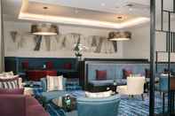 Bar, Kafe, dan Lounge Holiday Inn & Suites JAKARTA GAJAH MADA, an IHG Hotel