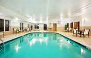 Swimming Pool 7 Holiday Inn Express & Suites MATTOON, an IHG Hotel