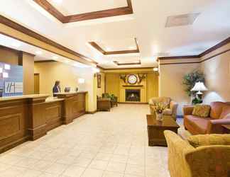 Lobby 2 Holiday Inn Express & Suites MATTOON, an IHG Hotel