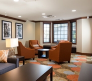 Lobi 2 Staybridge Suites COLUMBUS POLARIS, an IHG Hotel