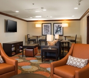 Lobi 5 Staybridge Suites COLUMBUS POLARIS, an IHG Hotel