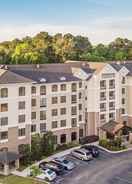 EXTERIOR_BUILDING Staybridge Suites CHARLESTON-ASHLEY PHOSPHATE, an IHG Hotel