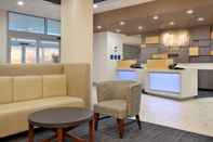 Lobi Holiday Inn Express & Suites BROOKSHIRE - KATY FREEWAY, an IHG Hotel