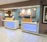 Lobby 3 Holiday Inn Express PENDLETON, an IHG Hotel