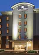 EXTERIOR_BUILDING Candlewood Suites BENSALEM - PHILADELPHIA AREA