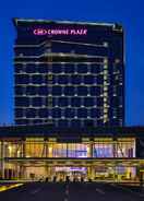 Night View Crowne Plaza CHENGDU WENJIANG, an IHG Hotel