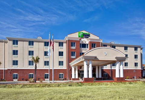 ภายนอกอาคาร Holiday Inn Express & Suites MOULTRIE, an IHG Hotel